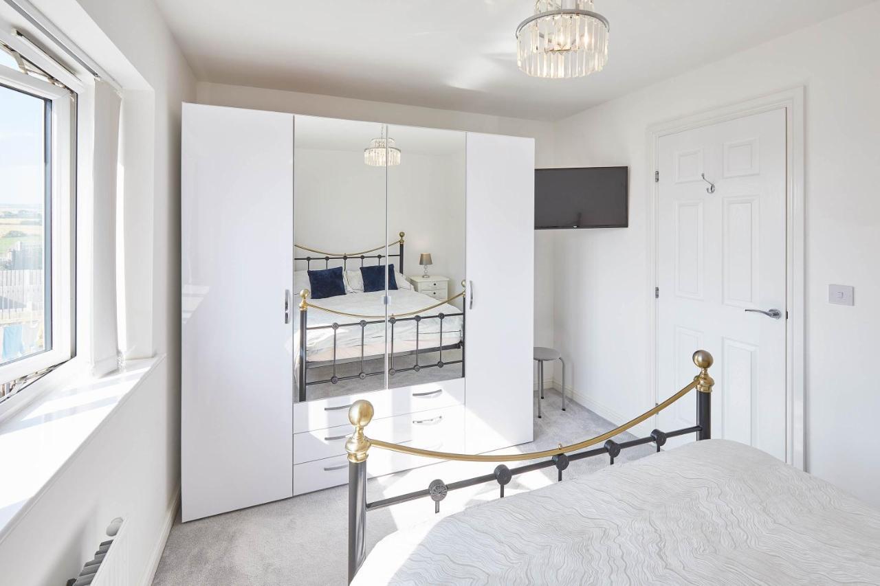 Host & Stay - Easter Cottage Уитби Екстериор снимка